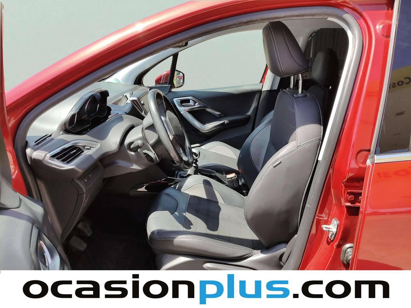 Foto asientos delanteros Peugeot 2008 Peugeot 2008 BlueHDi 120 S&S Allure (120 CV)