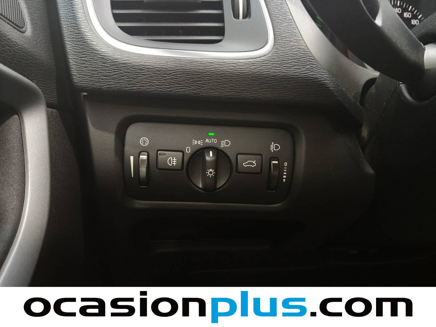 Extras del Volvo V40 Cross Country Volvo V40 Cross Country Cross Country D2 (120 CV)