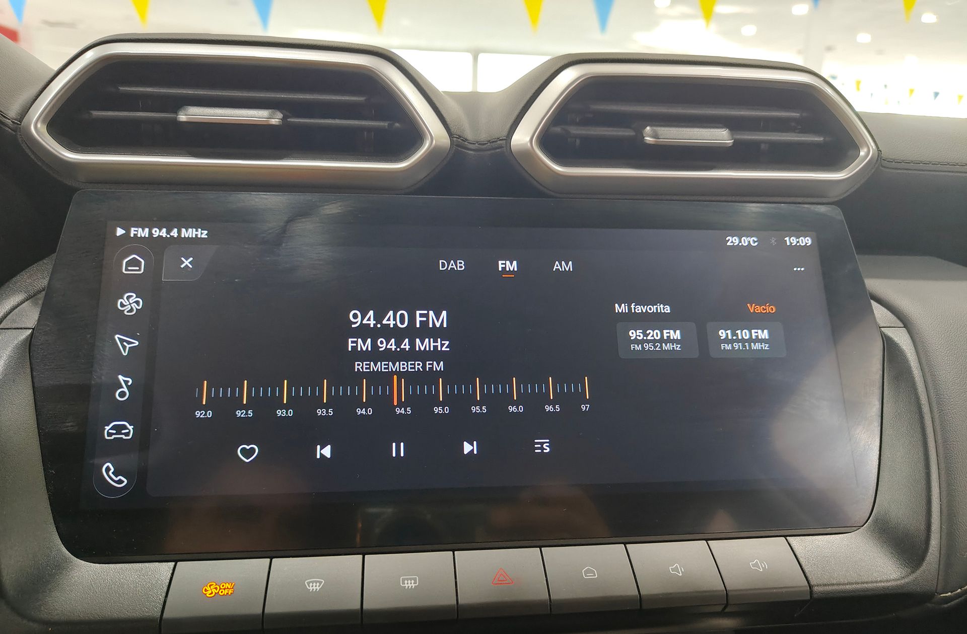 MG ZS 1.5 Hybrid+ Luxury - foto 34