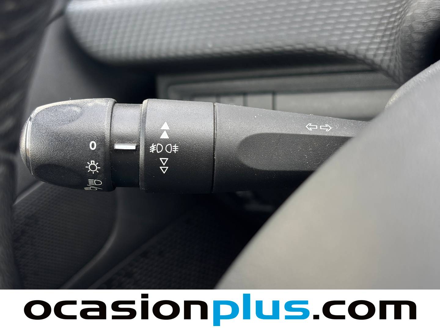 Peugeot 208 Peugeot 208 1.2L PureTech Style (82 CV) de ocasión