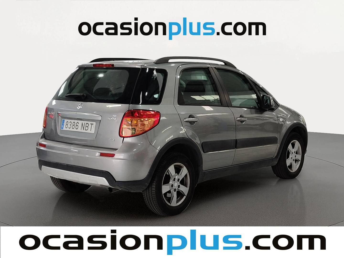 Foto trasera Suzuki SX4 Suzuki SX4 2.0 DDIS GLX 4WD (135 CV) derecha