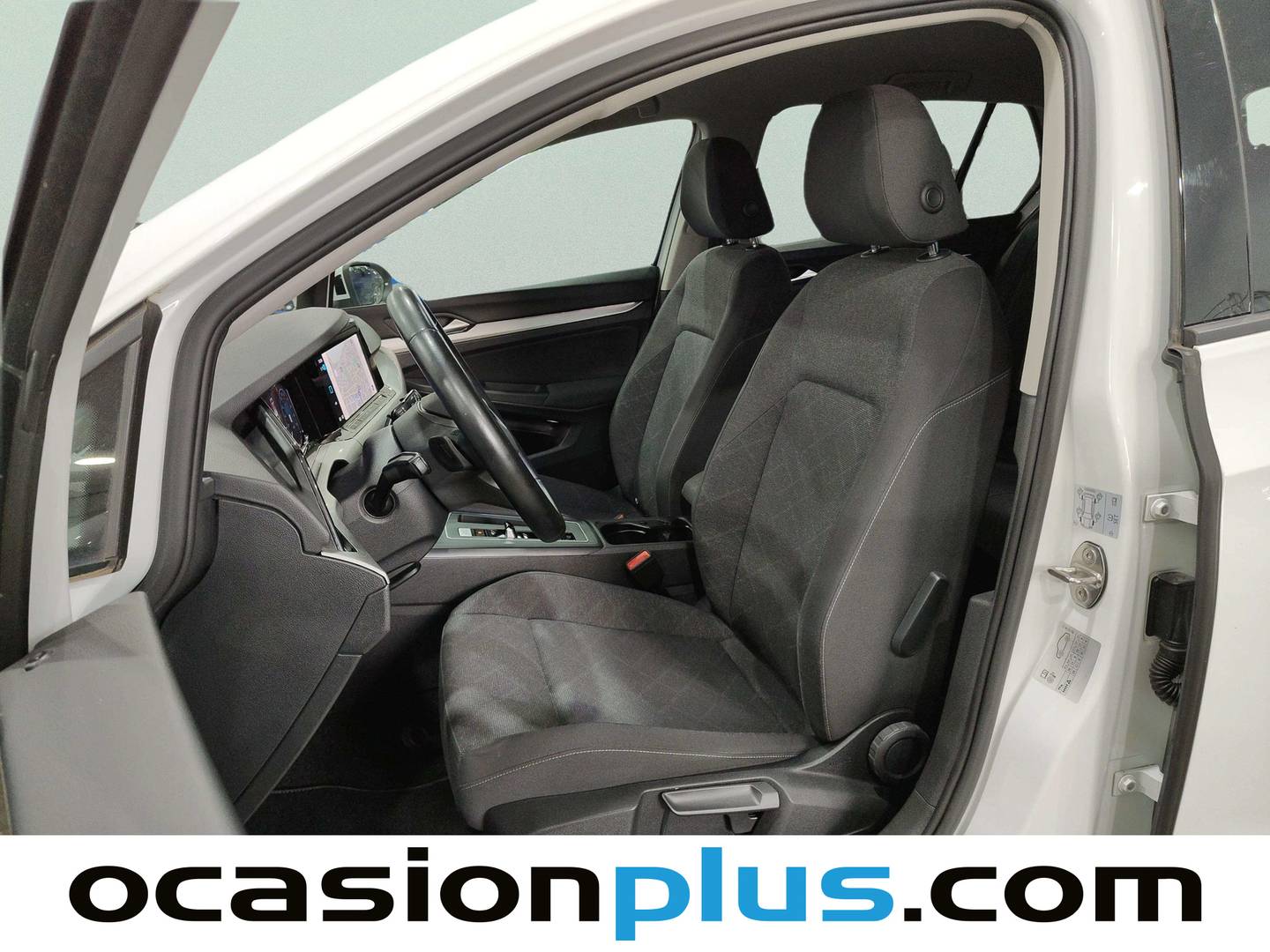 Foto asientos delanteros Volkswagen Golf Volkswagen Golf Life 1.5 eTSI (150 CV) DSG