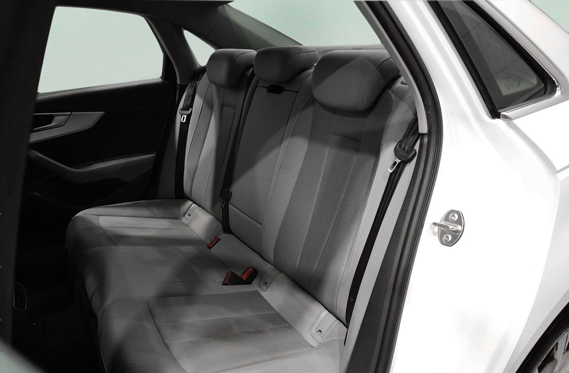Audi A4 Advanced edition 2.0 TDI S tronic - foto 12