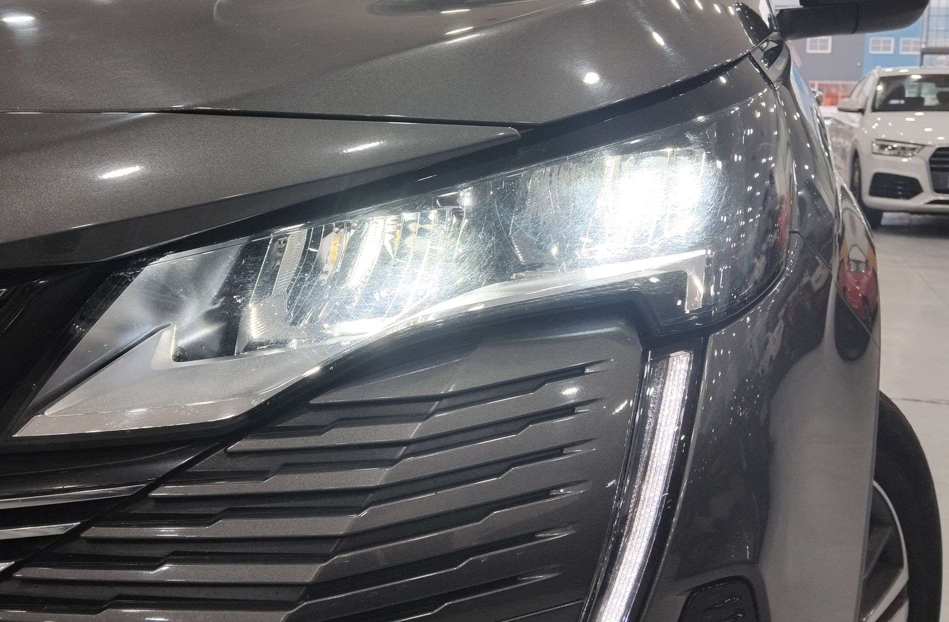Peugeot 5008 PureTech 130 Allure Pack EAT8 7 plazas - foto 15