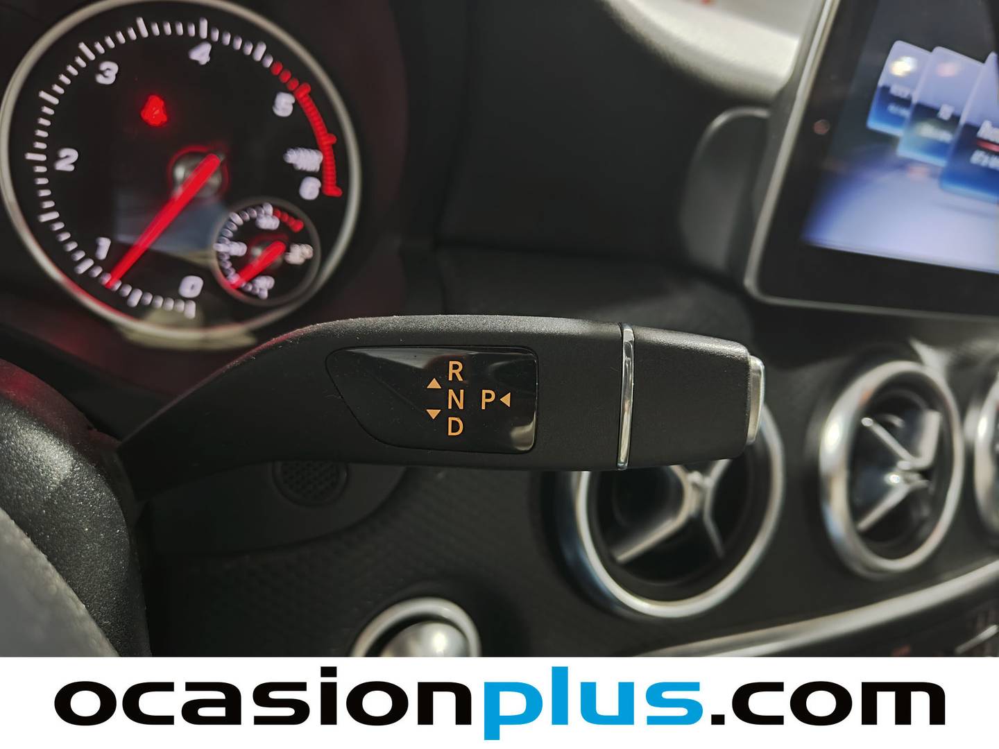 Mercedes Clase A Mercedes-Benz Clase A 200 d  (136 CV) Pack AMG de segunda mano