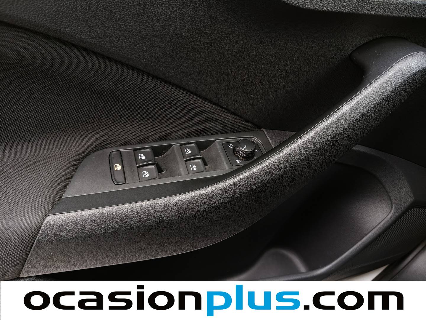 Skoda Kamiq Skoda Kamiq 1.0 TSI Ambition DSG (110 CV) automático