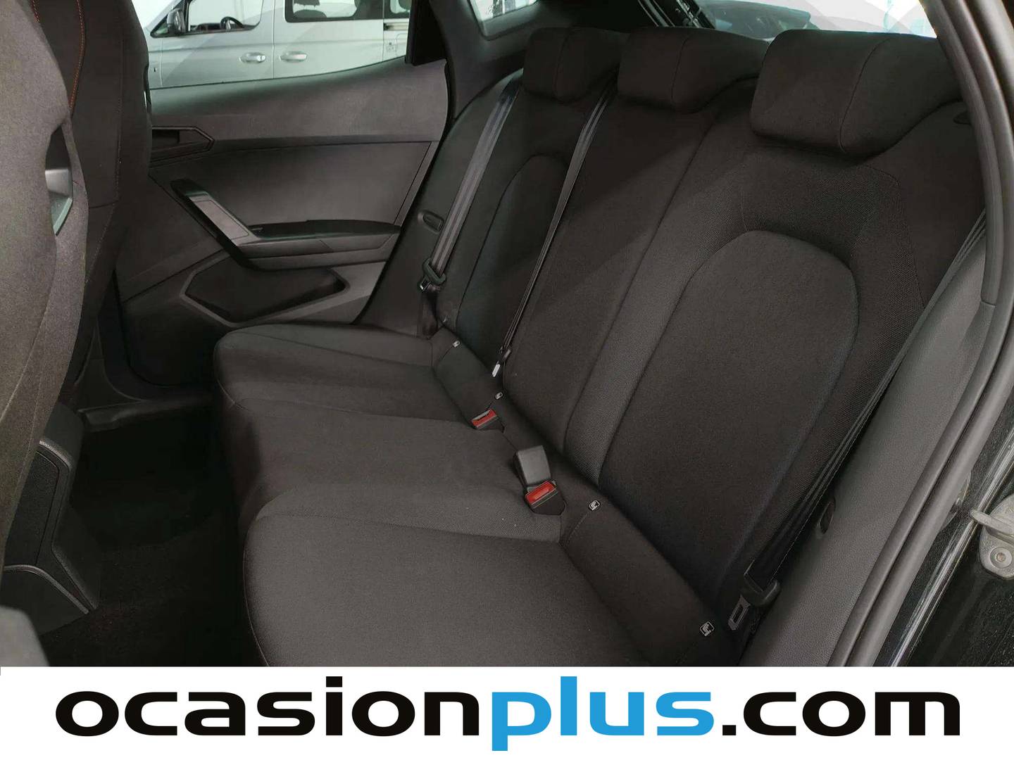 Foto asientos traseros Seat Ibiza Seat Ibiza 1.0 TSI FR 75 Aniversario DSG (115 CV)