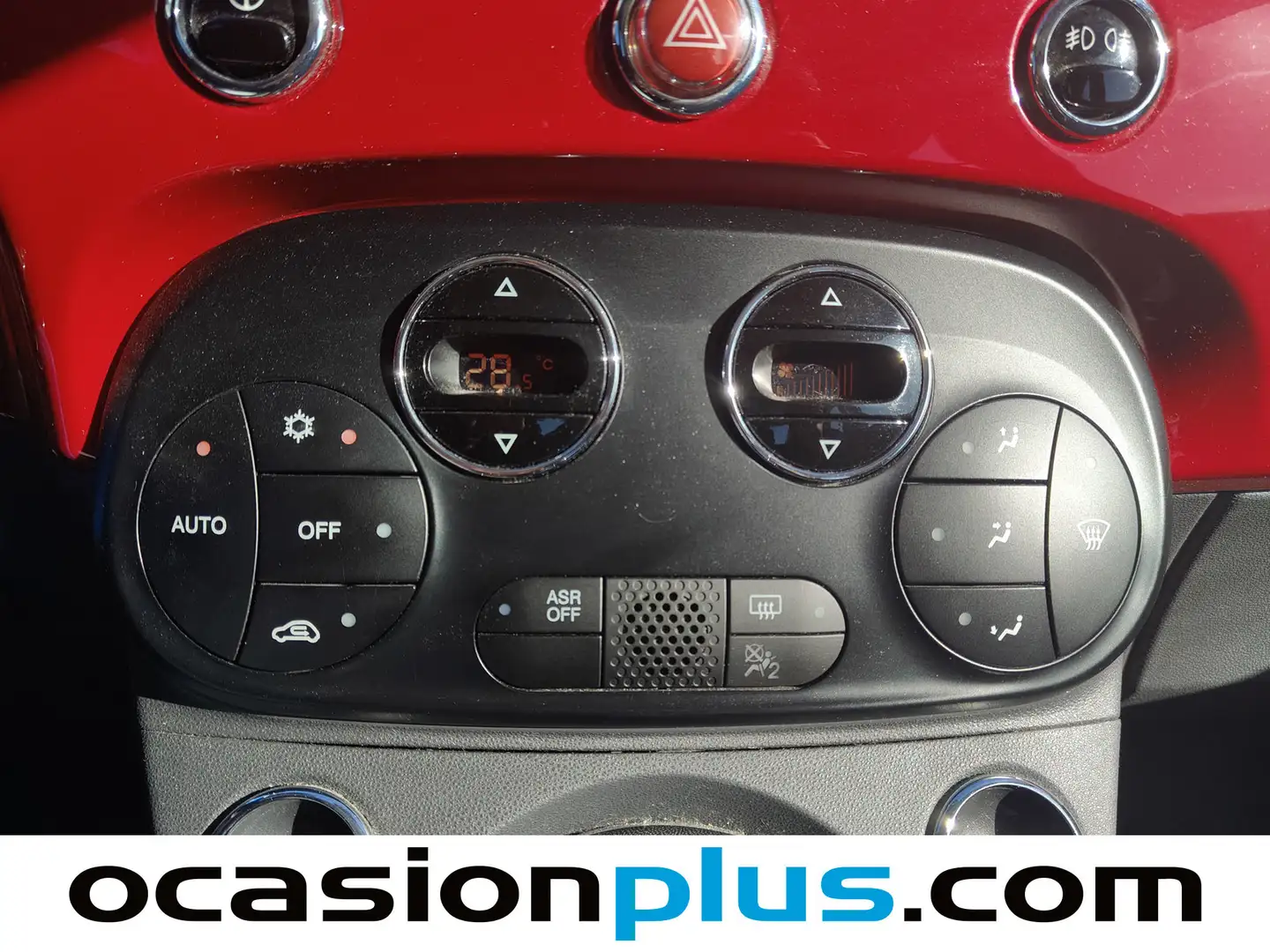 Foto Fiat 500 Fiat 500 1.2 8v Lounge (69 CV)