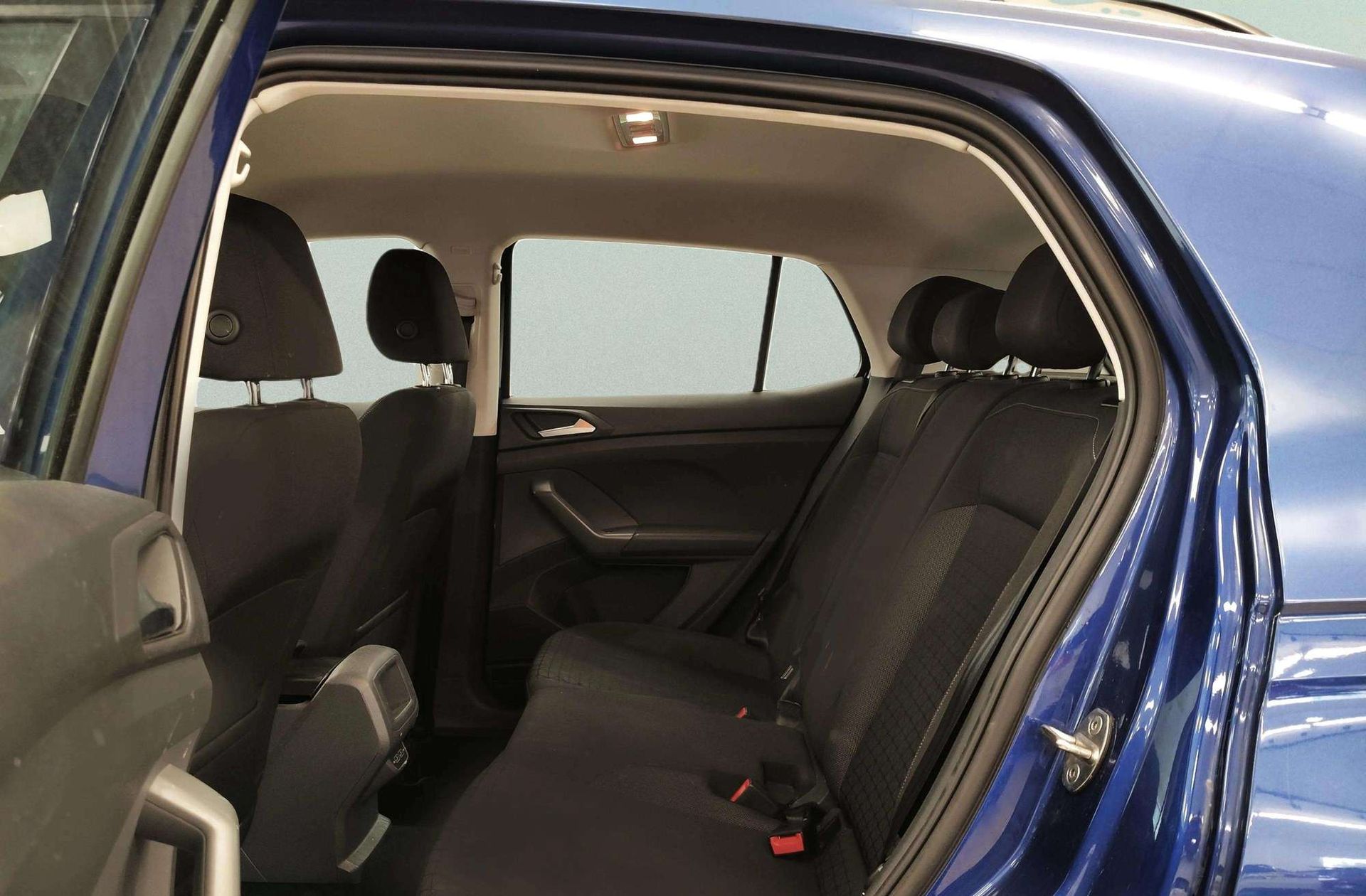 Volkswagen T-Cross Advance 1.0 TSI - foto 12