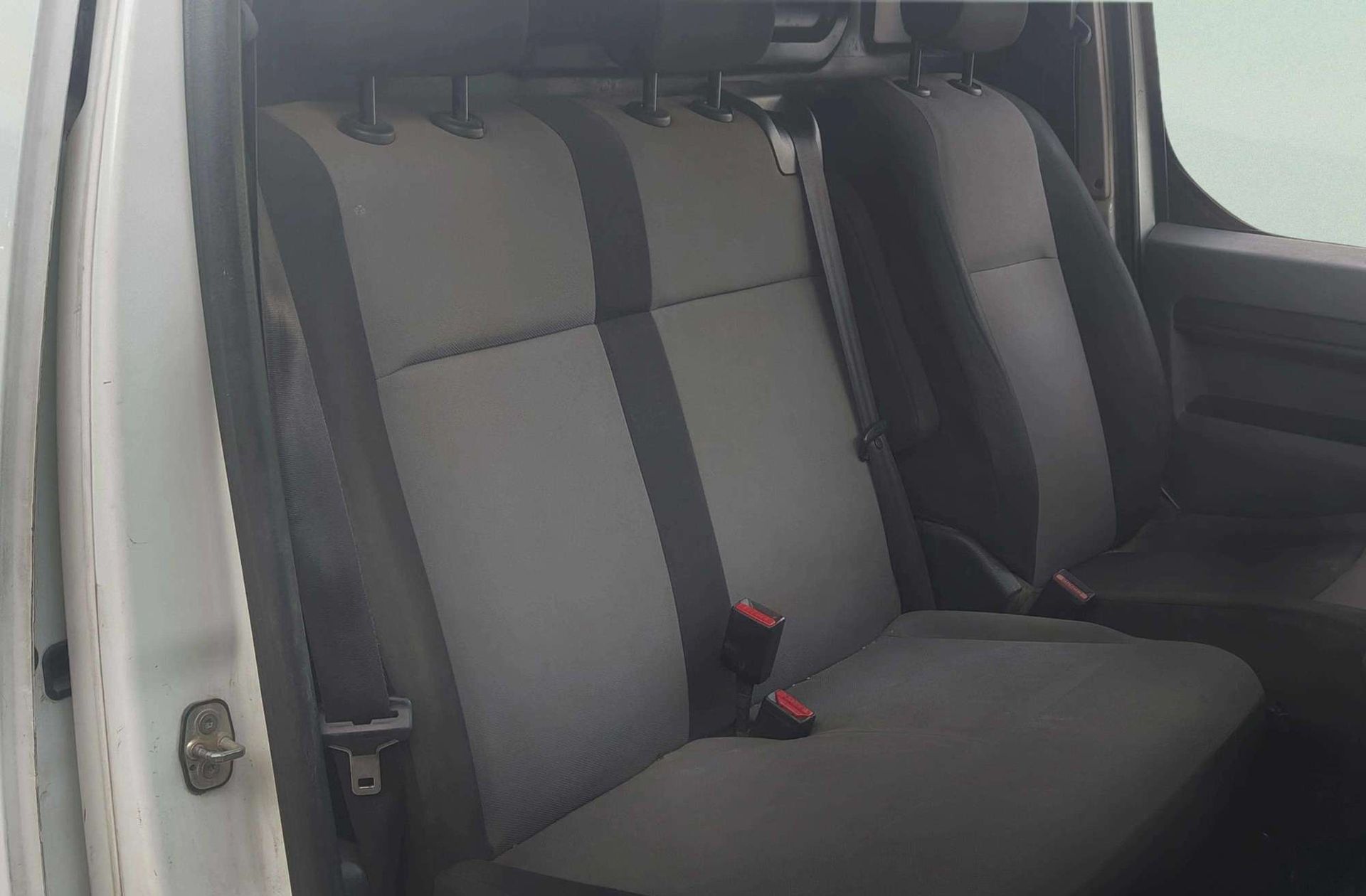 Peugeot Expert Furgon BlueHDi 95 Pro Standard - foto 14