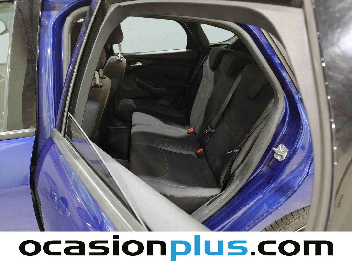 Foto asientos traseros Ford Focus Ford Focus 1.5 Ecoboost ST-Line Red&Black (182 CV)