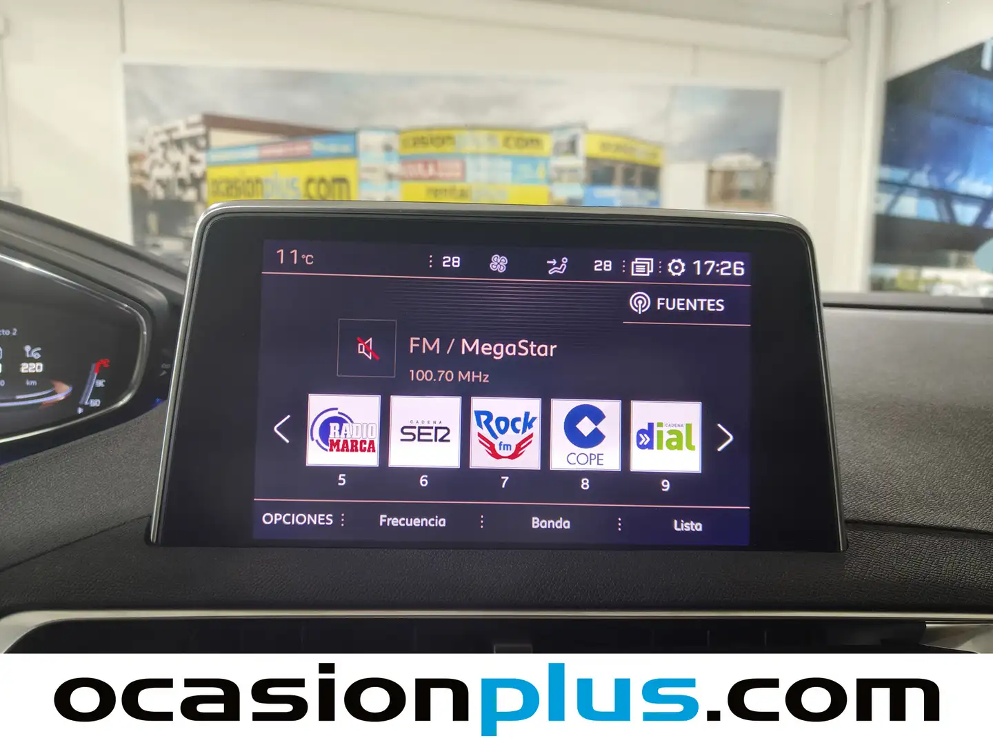 Foto Peugeot 3008 Peugeot 3008 BlueHDI 130 S&S GT Line EAT8 (130 CV)