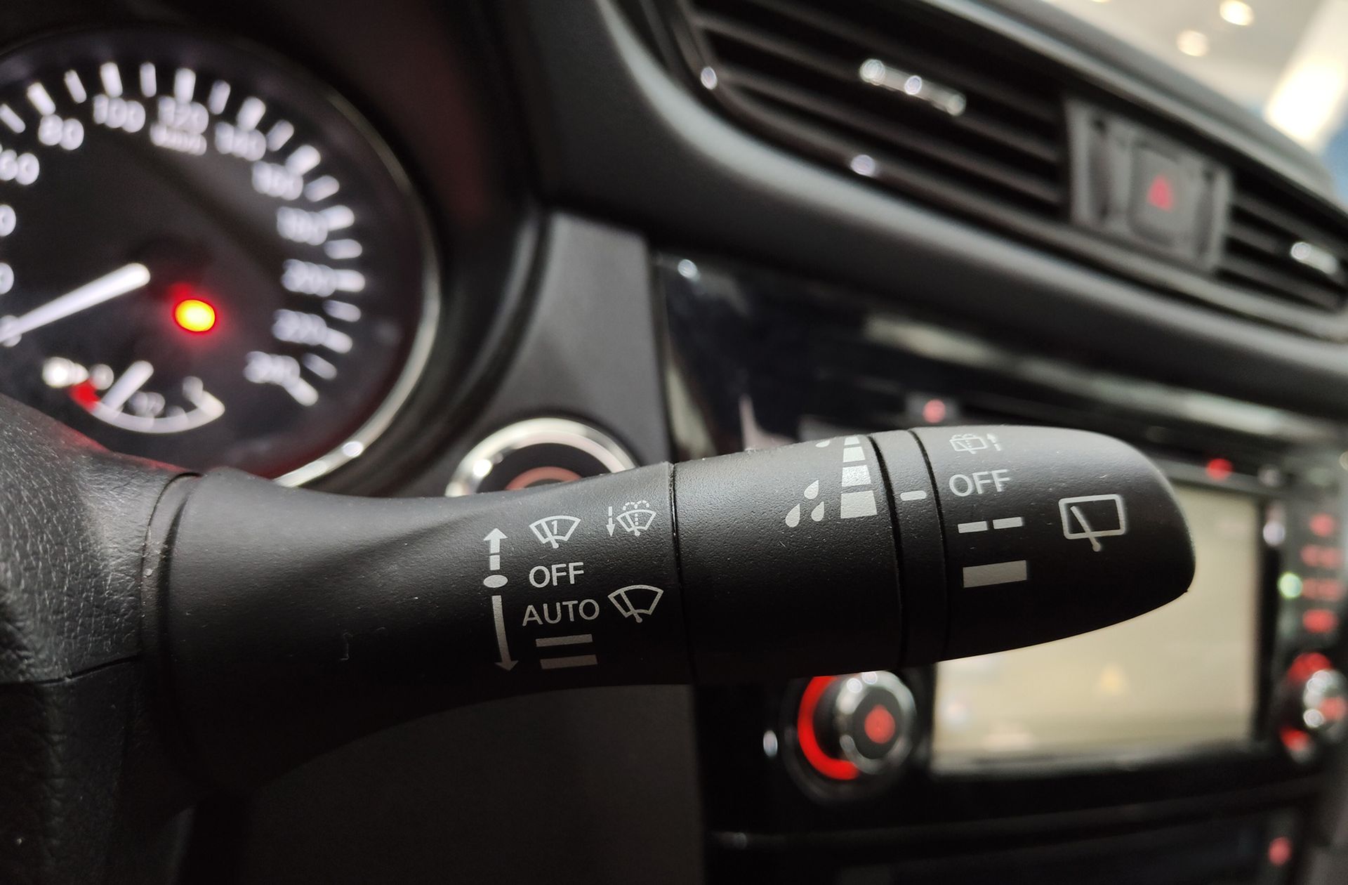 Nissan X-Trail DIG-T 160 N-Connecta 4x2 - foto 25