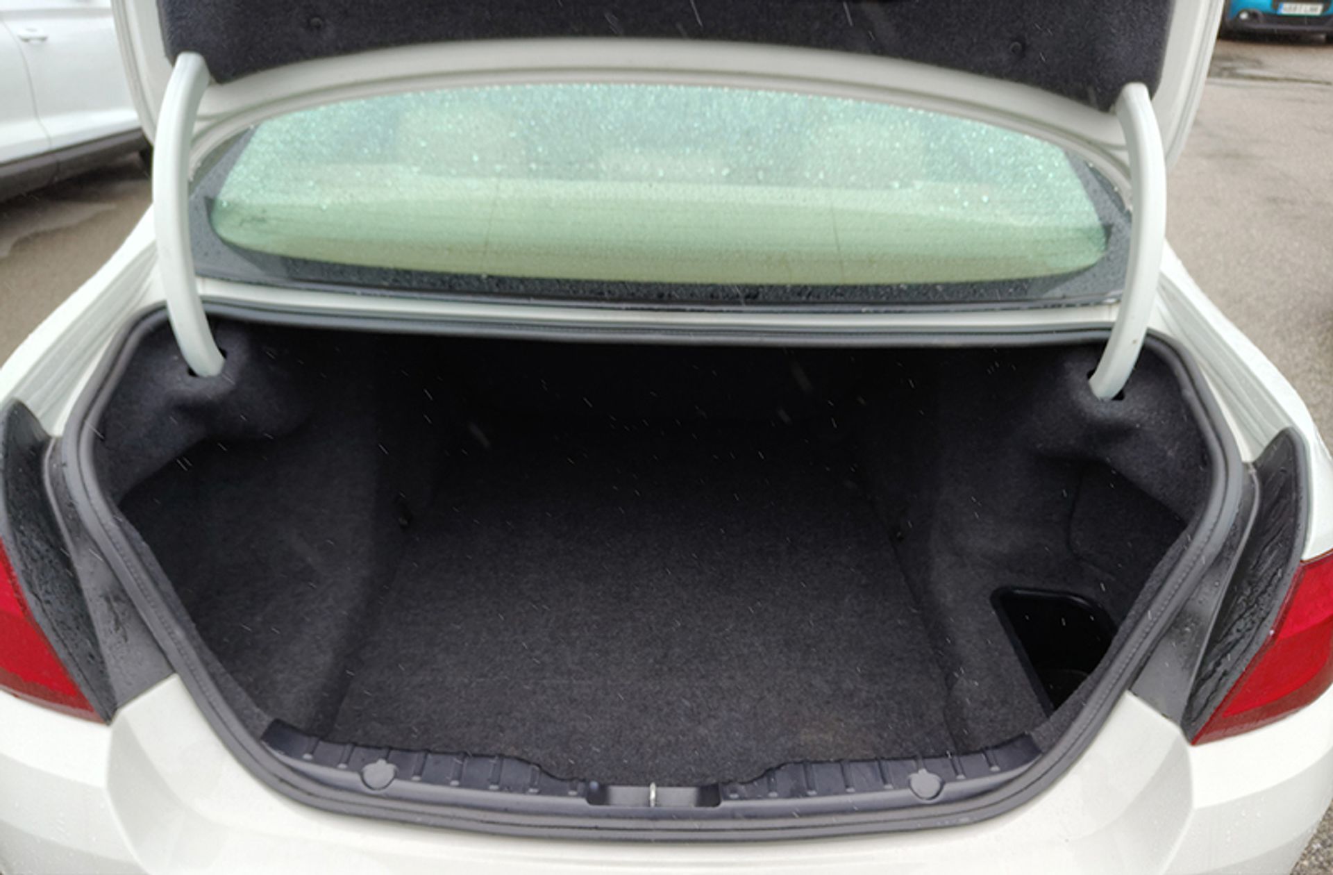 BMW Serie 5 528i - foto 16