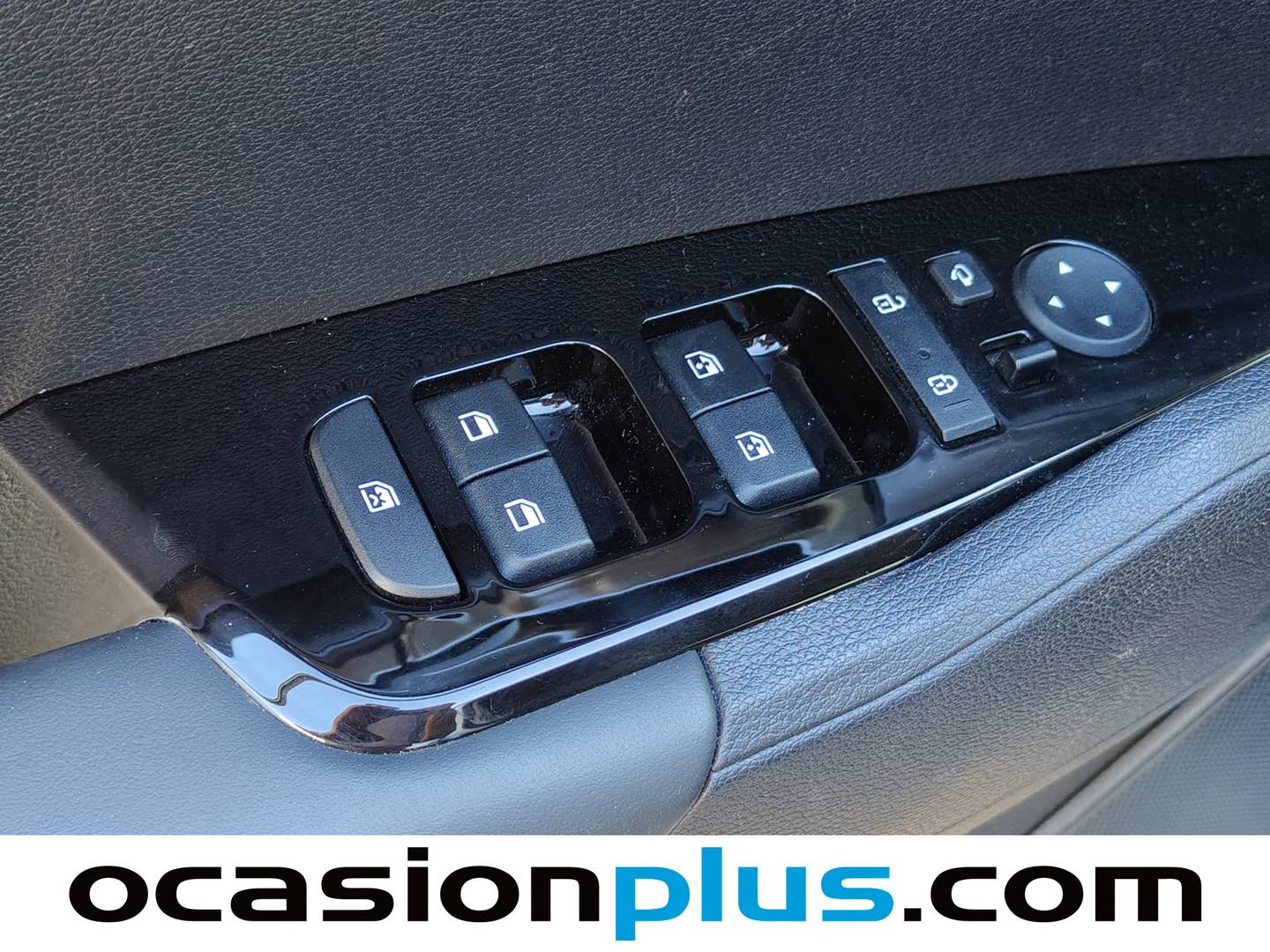 KIA Sportage Kia Sportage 1.6 T-GDi HEV Drive 4x2 (215 CV) seminuevo