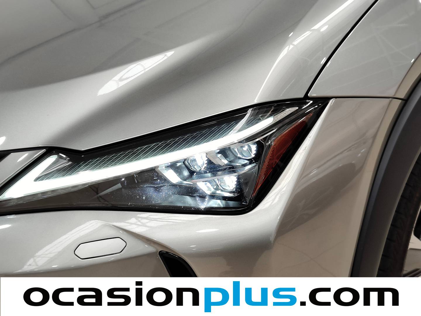 Accesorios del Lexus UX Lexus UX 250h Luxury (184 CV)
