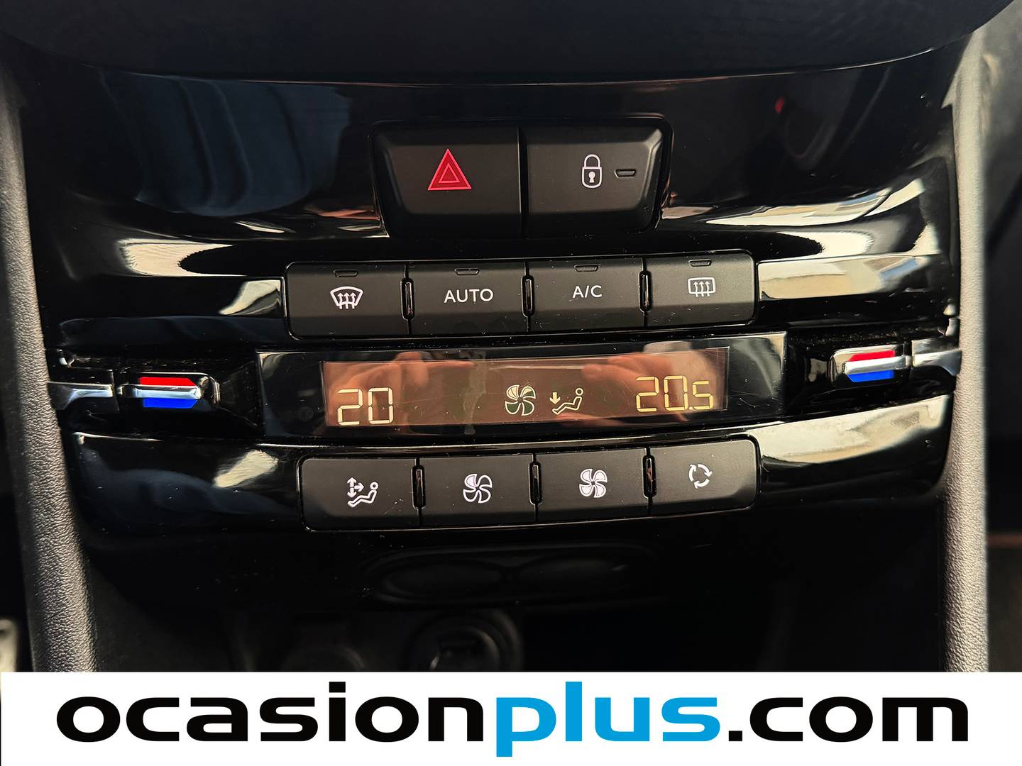 Foto Peugeot 2008 Peugeot 2008 PureTech 110 GT Line S&S EAT6 (110 CV)