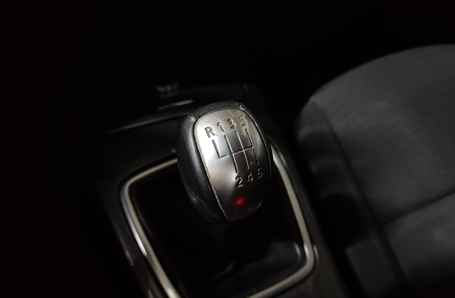 Renault Laguna 2.0 Expression TomTom - foto 5
