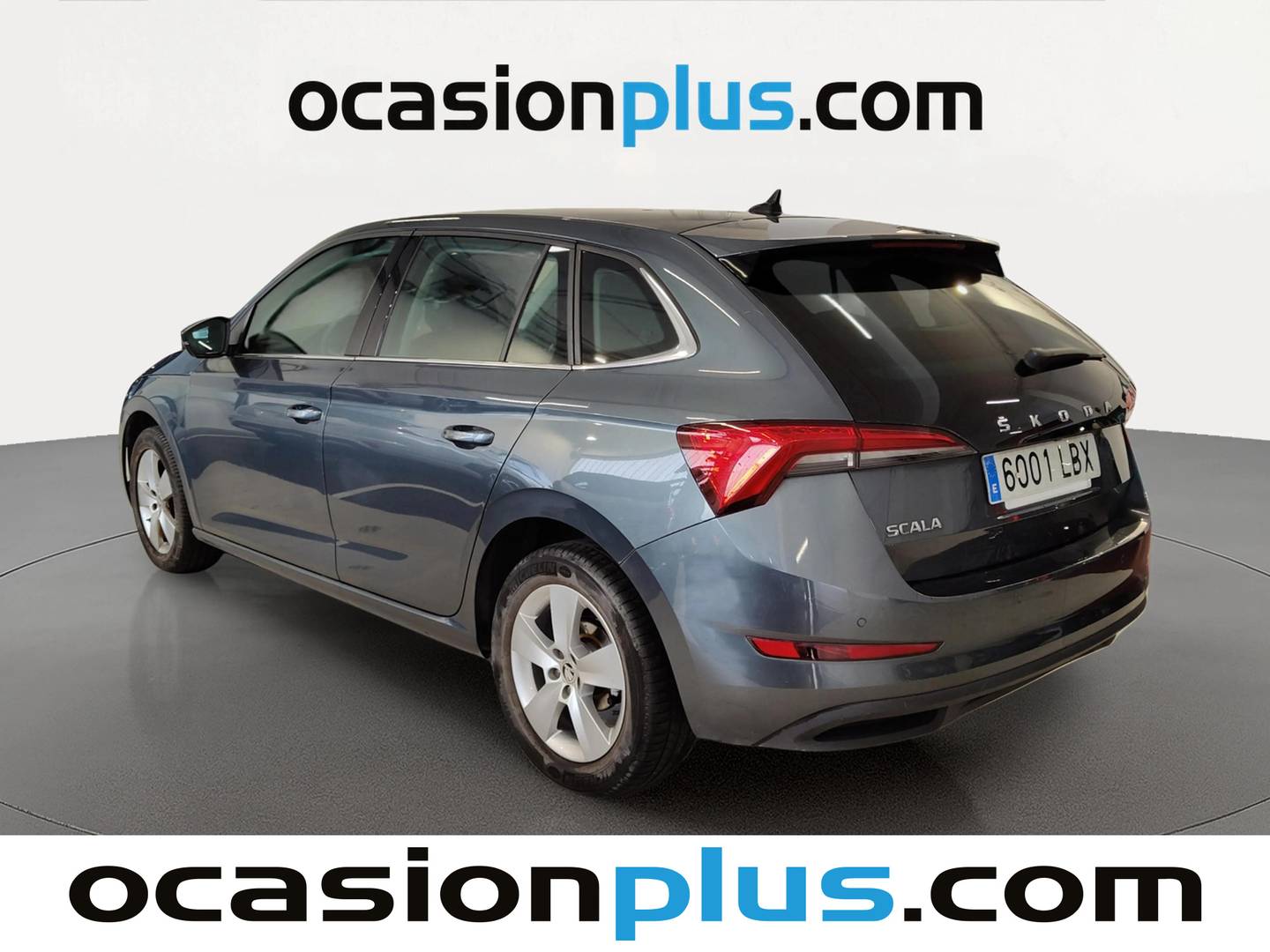 Foto trasera Skoda Scala Skoda Scala 1.0 TSI Ambition (115 CV) izquierda
