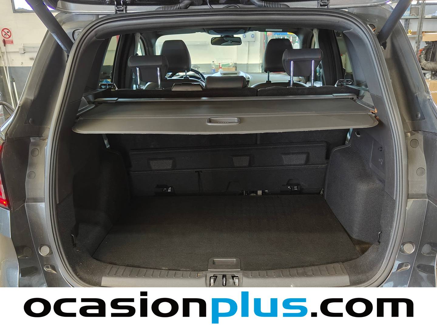 Fotos maletero Ford Kuga Ford Kuga 1.5 EcoBoost S&S ST-Line 4x2 (120 CV)