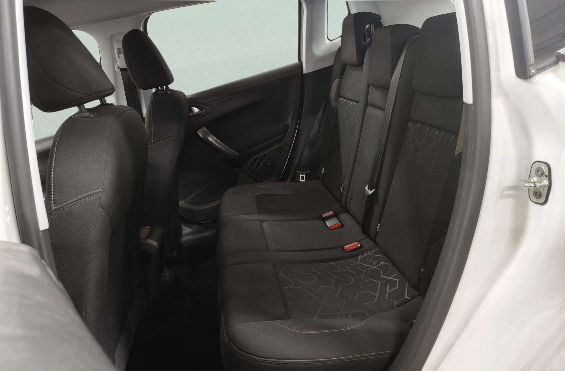 Peugeot 2008 e-HDI 92 Active ETG6 - foto 12