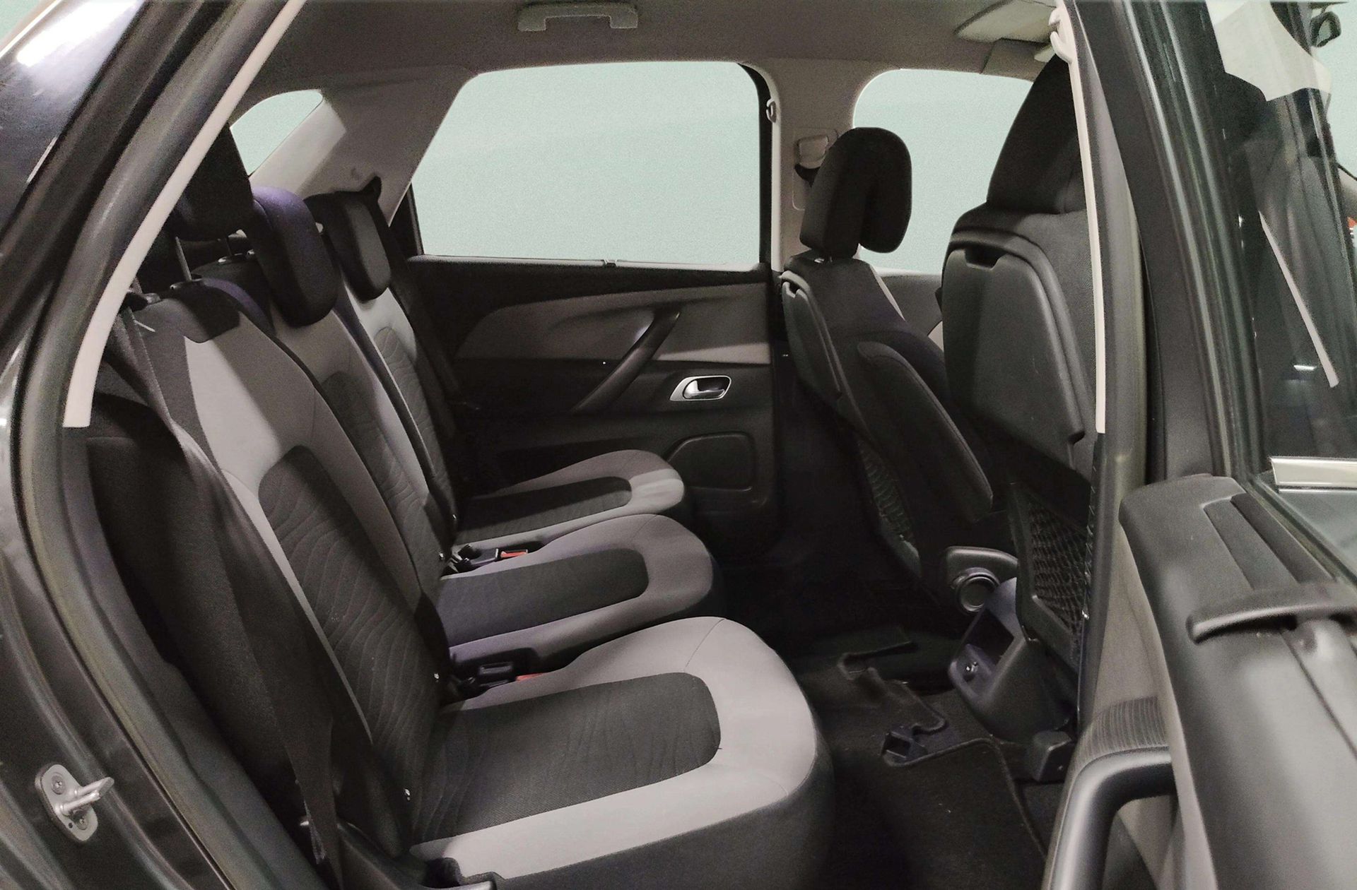 Citroën C4 Picasso 1.6 e-HDI Intensive - foto 19
