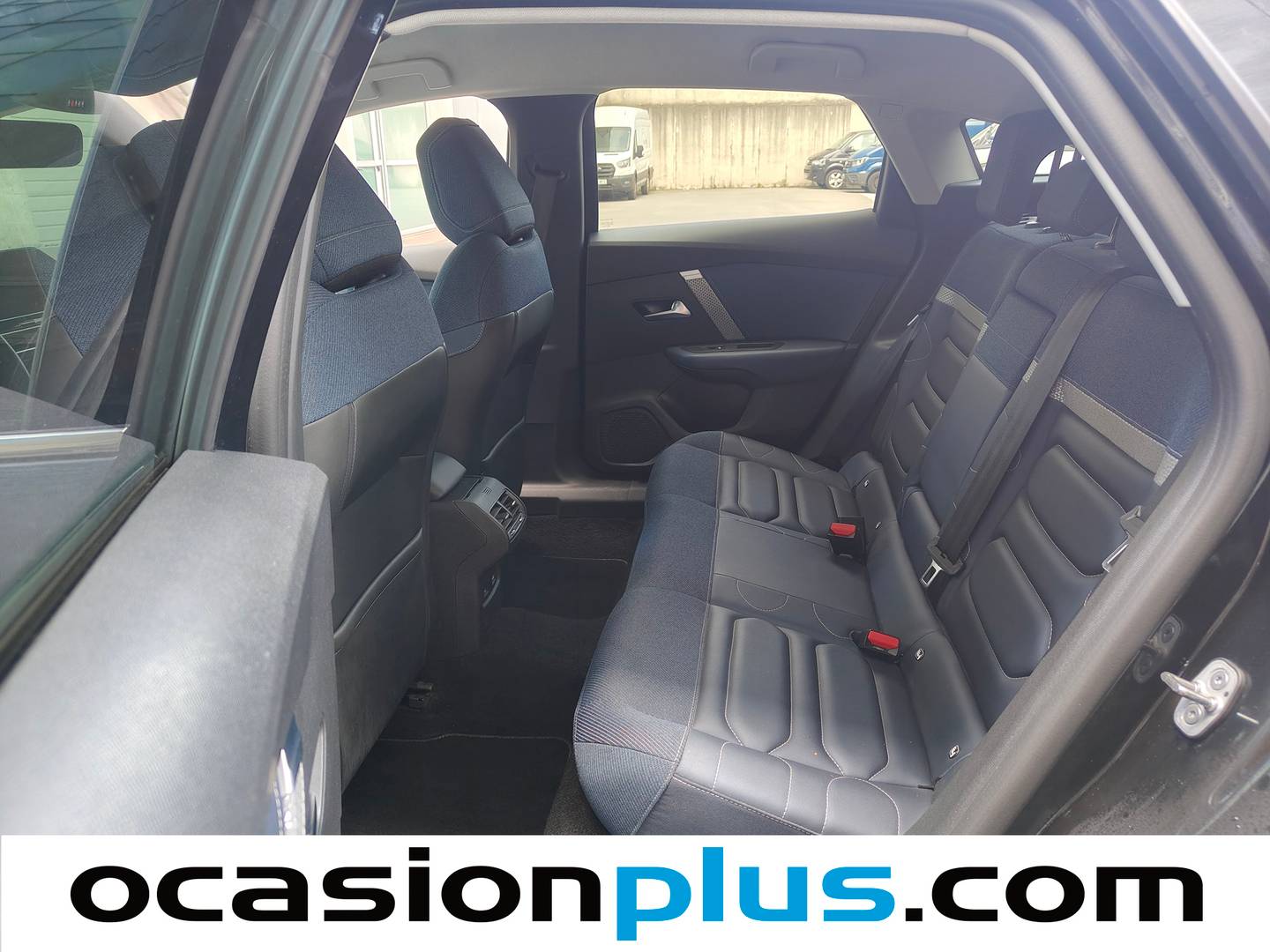 Foto asientos traseros Citroën C4 Citroën C4 PureTech 130 S&S 6v Feel Pack (130 CV)