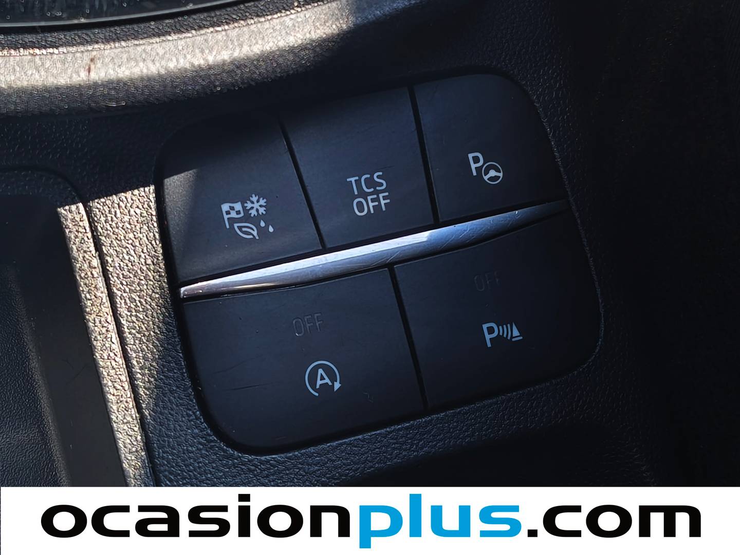 Equipamiento del Ford Puma Ford Puma 1.0 EcoBoost MHEV Titanium Design (125 CV)