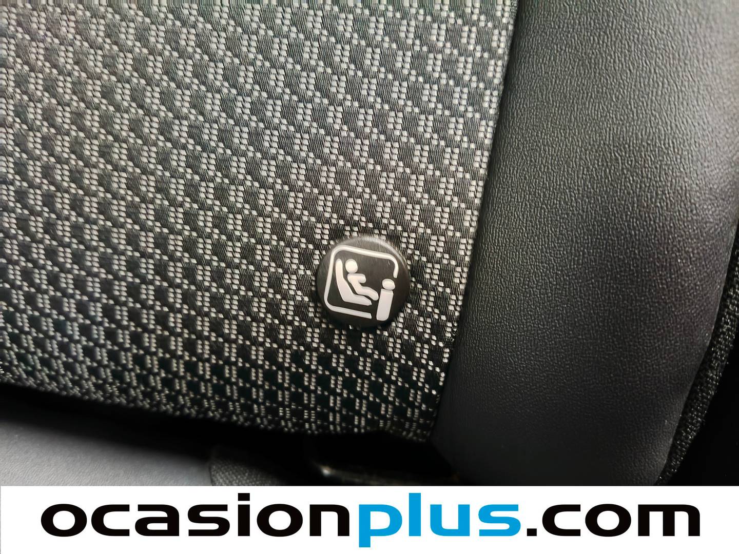 Foto Peugeot 3008 Peugeot 3008 PureTech 130 S&S GT EAT8  (130 CV)