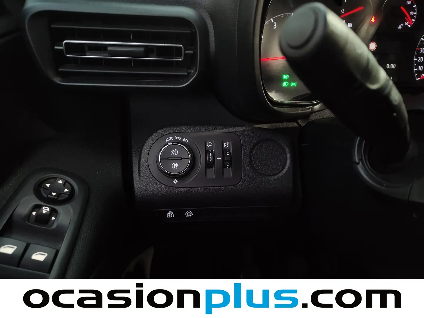 Foto Opel Combo Life Opel Combo Life 1.5 TD Business Edition Plus L1 (102 CV)