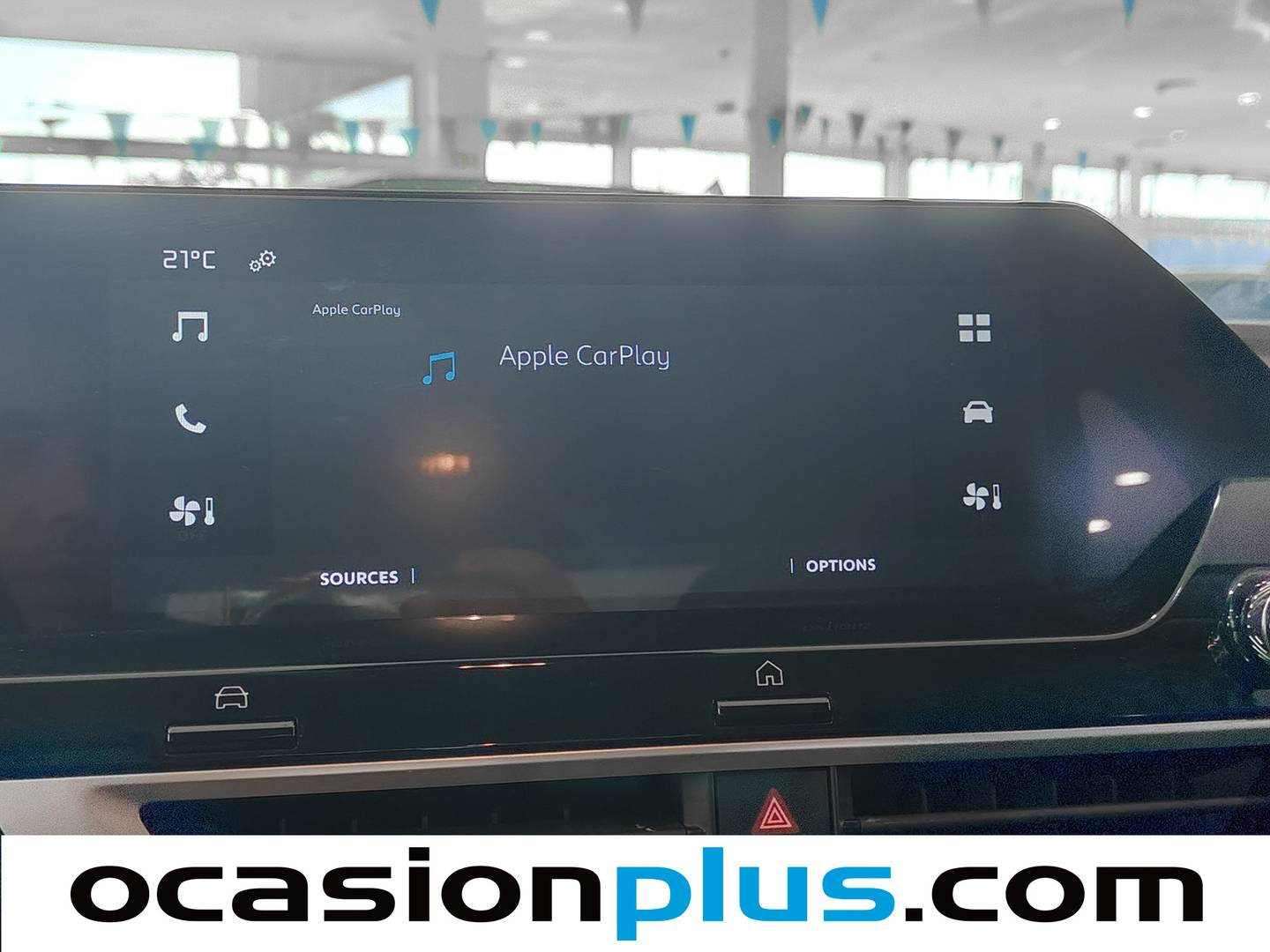 Foto Citroën C4 X Citroen C4 X PureTech 100 S&S 6v You (102 CV)