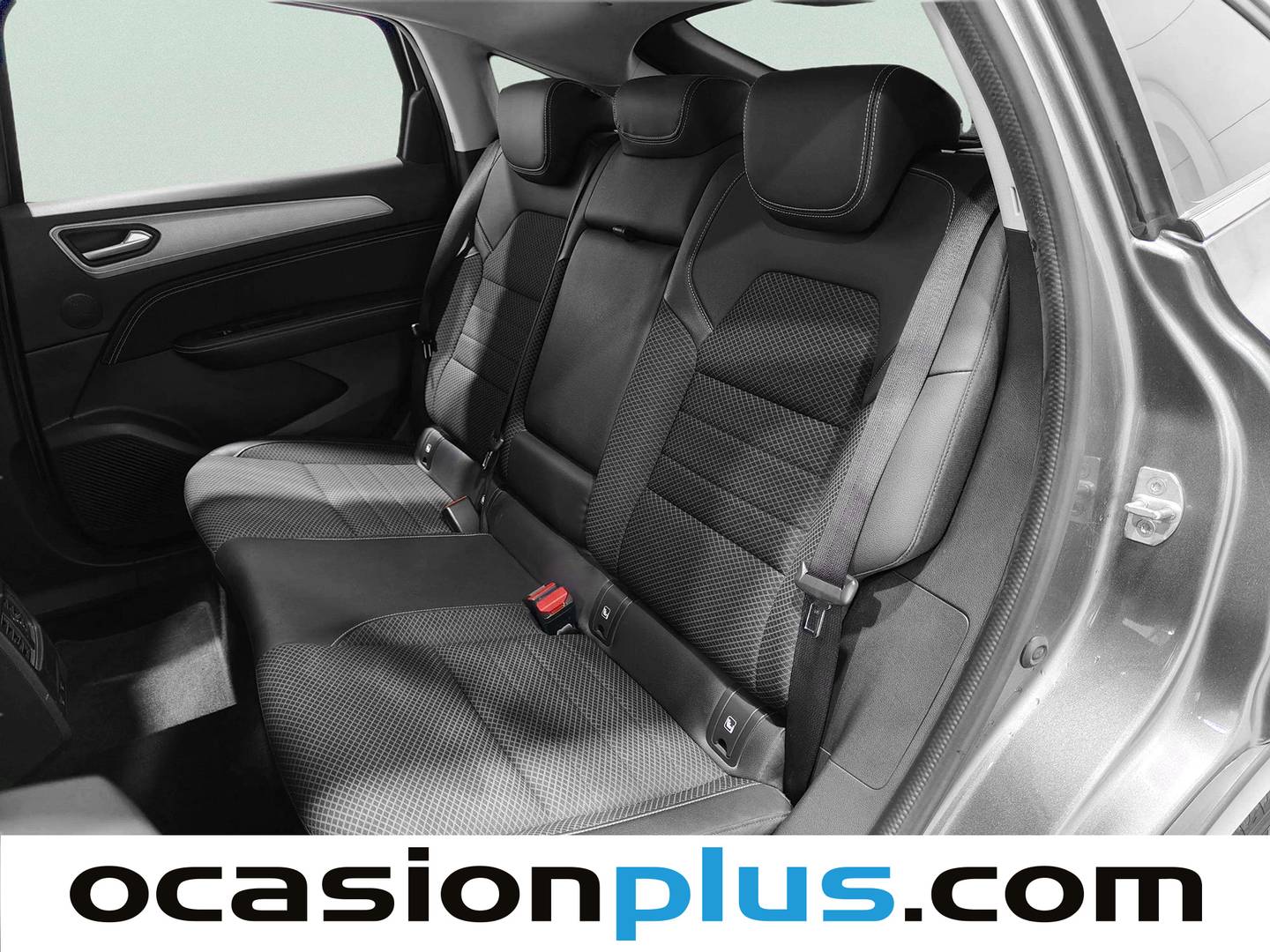 Foto asientos traseros Renault Arkana Renault Arkana Zen TCE 140 Mild Hybrid (140 CV) EDC