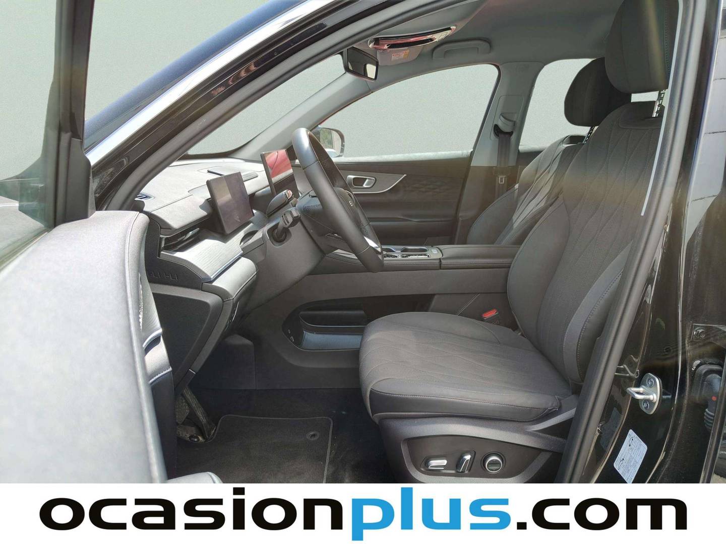 Foto asientos delanteros EBRO S800 EBRO S800 1.6 TGDI Premium DCT (147 CV) 7 Plazas