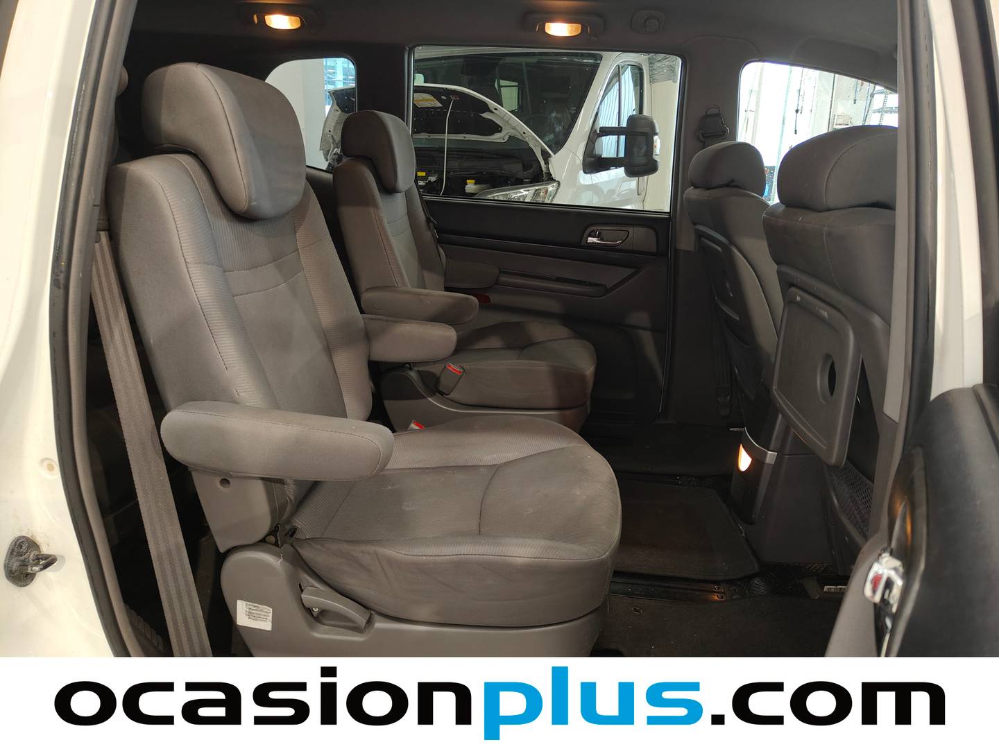 Foto asientos traseros SsangYong Rodius SsangYong Rodius 2.0 e-Xdi Premium 7 Plazas (155 CV)