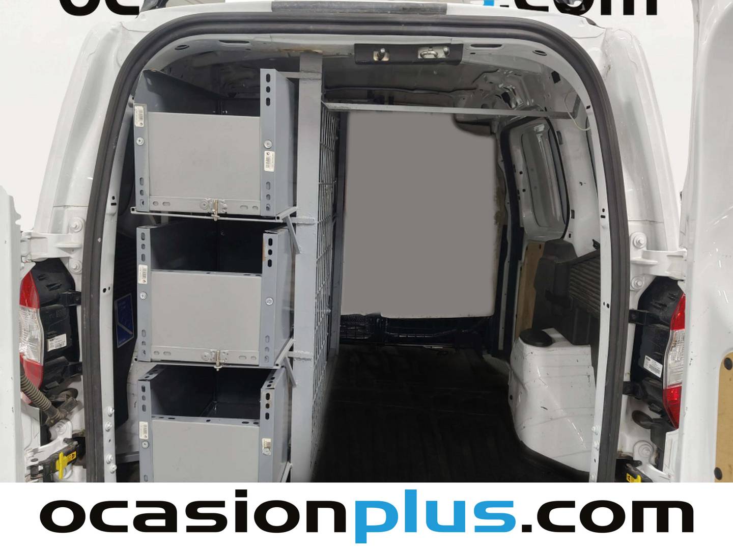 Foto asientos delanteros Ford Transit Courier Ford Transit Courier Furgon 1.5 TDCI Trend (75 CV)