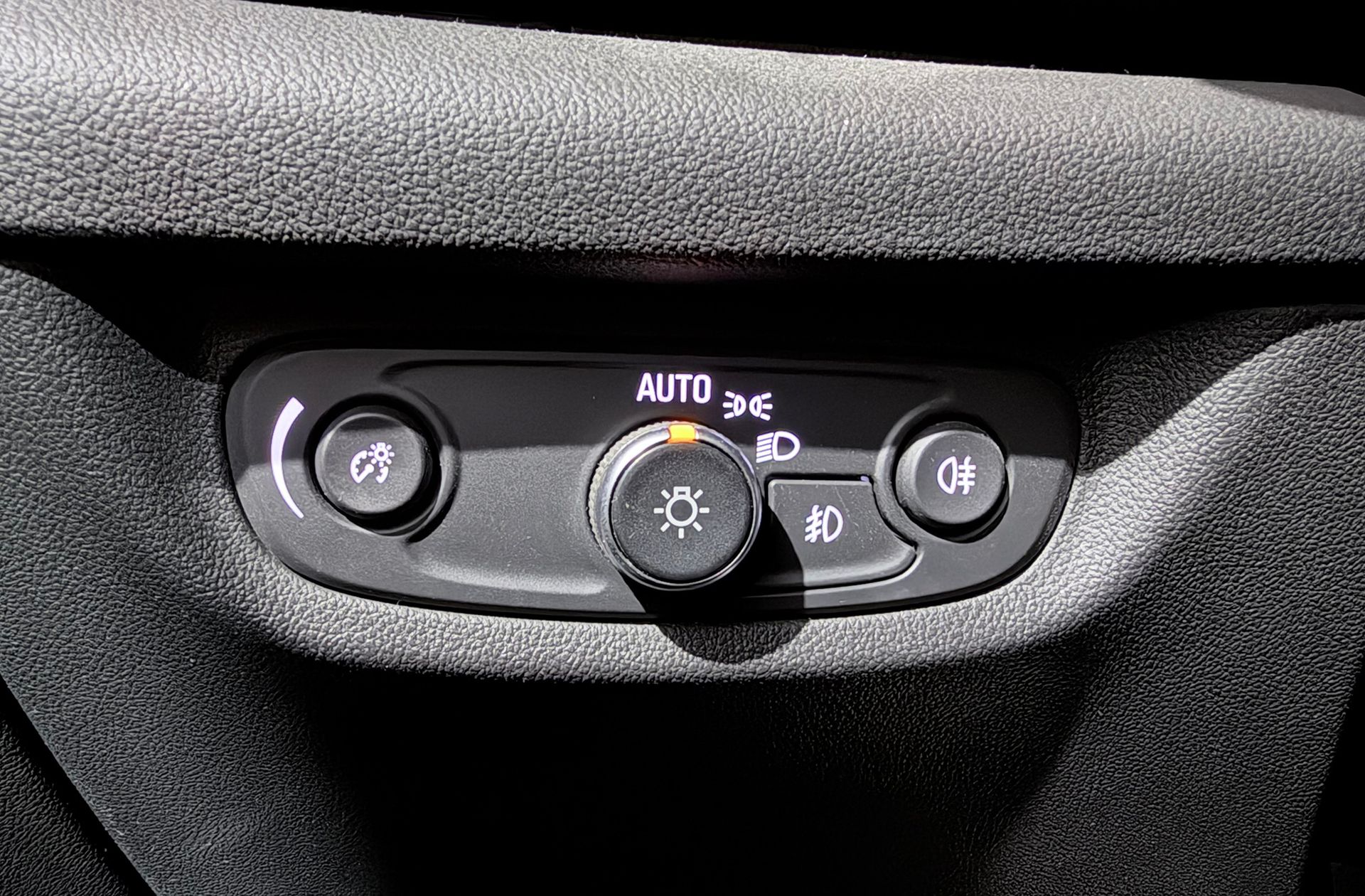 Opel Insignia GS 1.6 CDTI Turbo D Innovation - foto 22