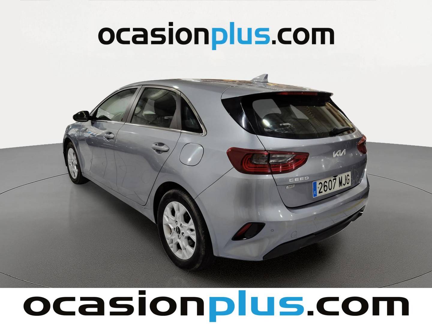 Foto trasera KIA Ceed KIA Ceed 1.6 MHEV iMT Drive (136 CV) izquierda