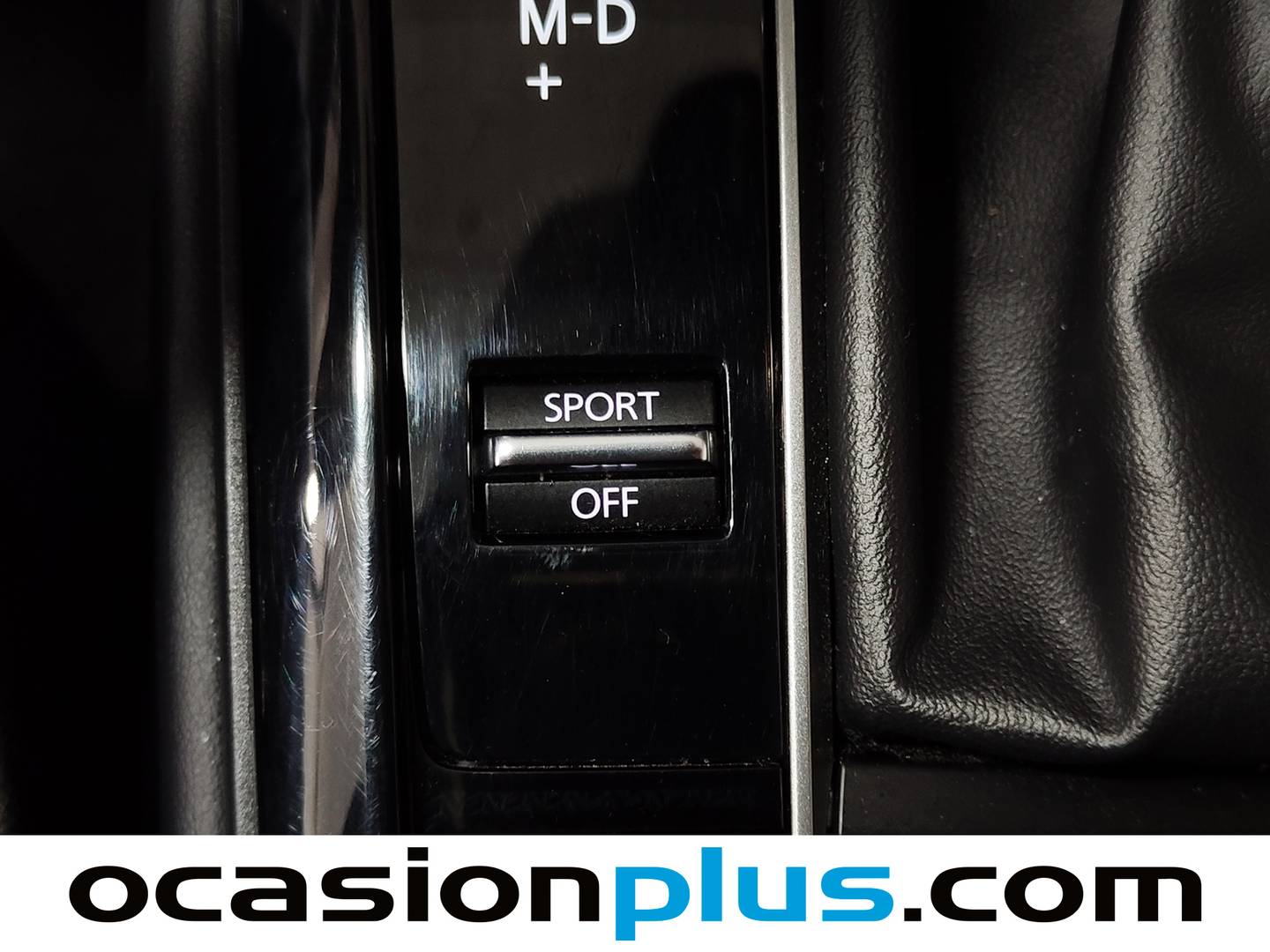 Foto Mazda CX-30 Mazda CX-30 2.5 e-Skyactive G MHEV Prime-Line AT (140 CV)