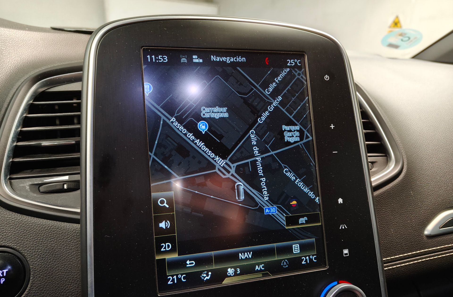 Renault Scénic Zen Energy dCi - foto 7