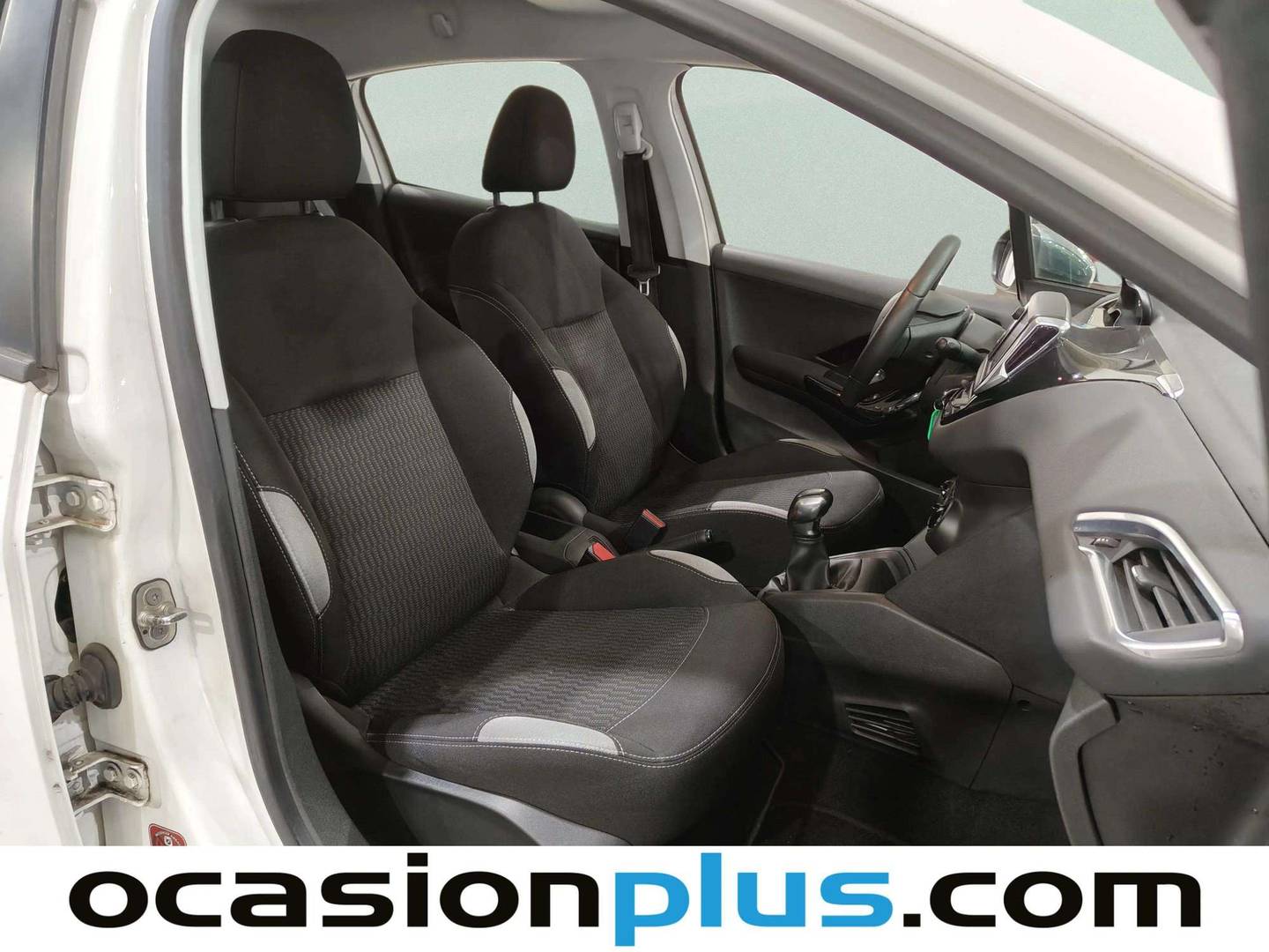 Peugeot 208 Peugeot 208 1.4 HDi Style (68 CV) km 0