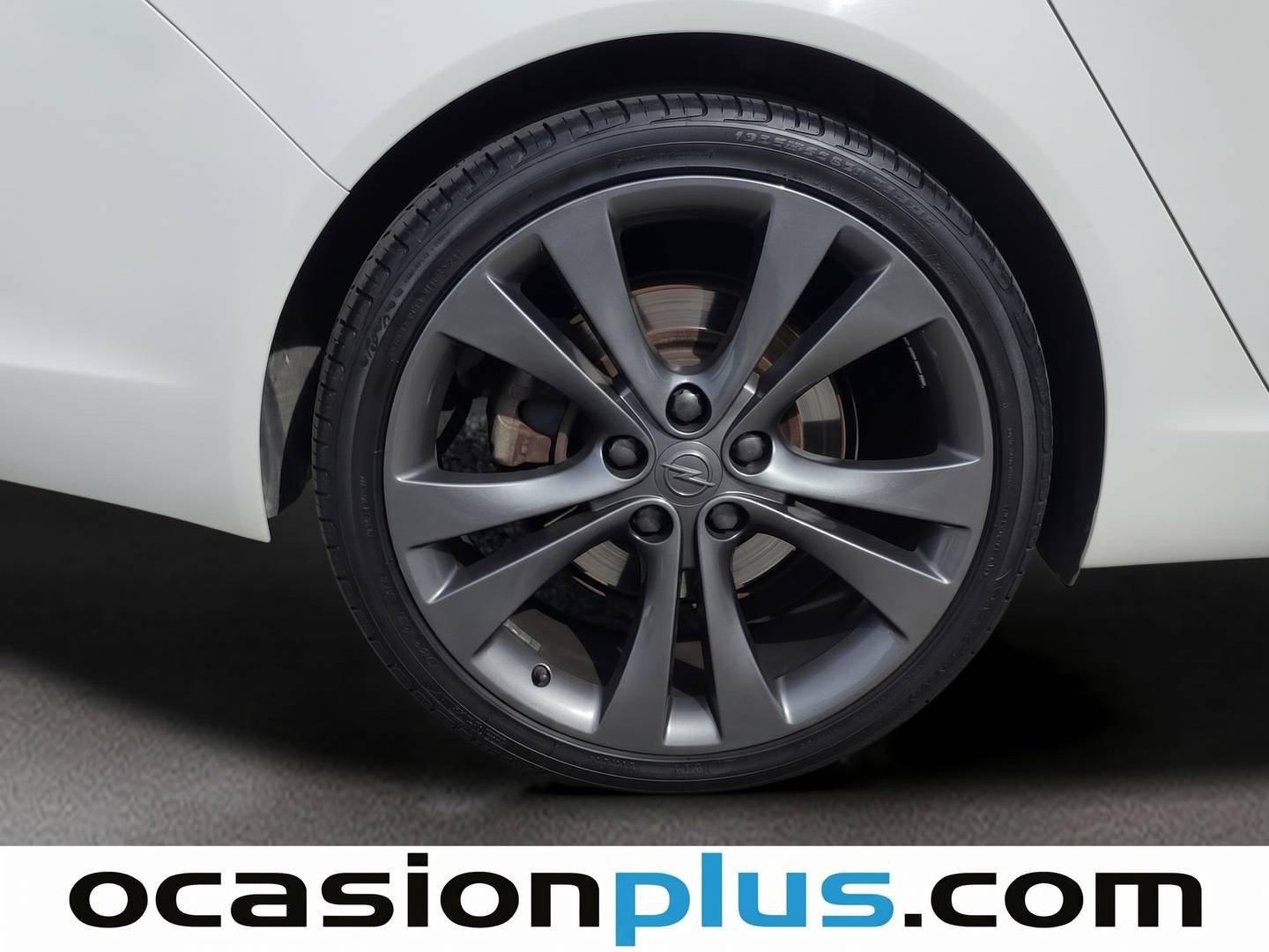 Opel Insignia Opel Insignia 1.6 Turbo Sport (180 CV) de segunda mano