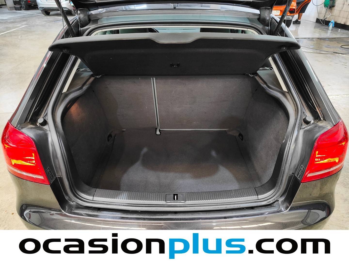 Fotos maletero Audi A3 Audi A3 1.9 TDIe DPF Attraction (105 CV)
