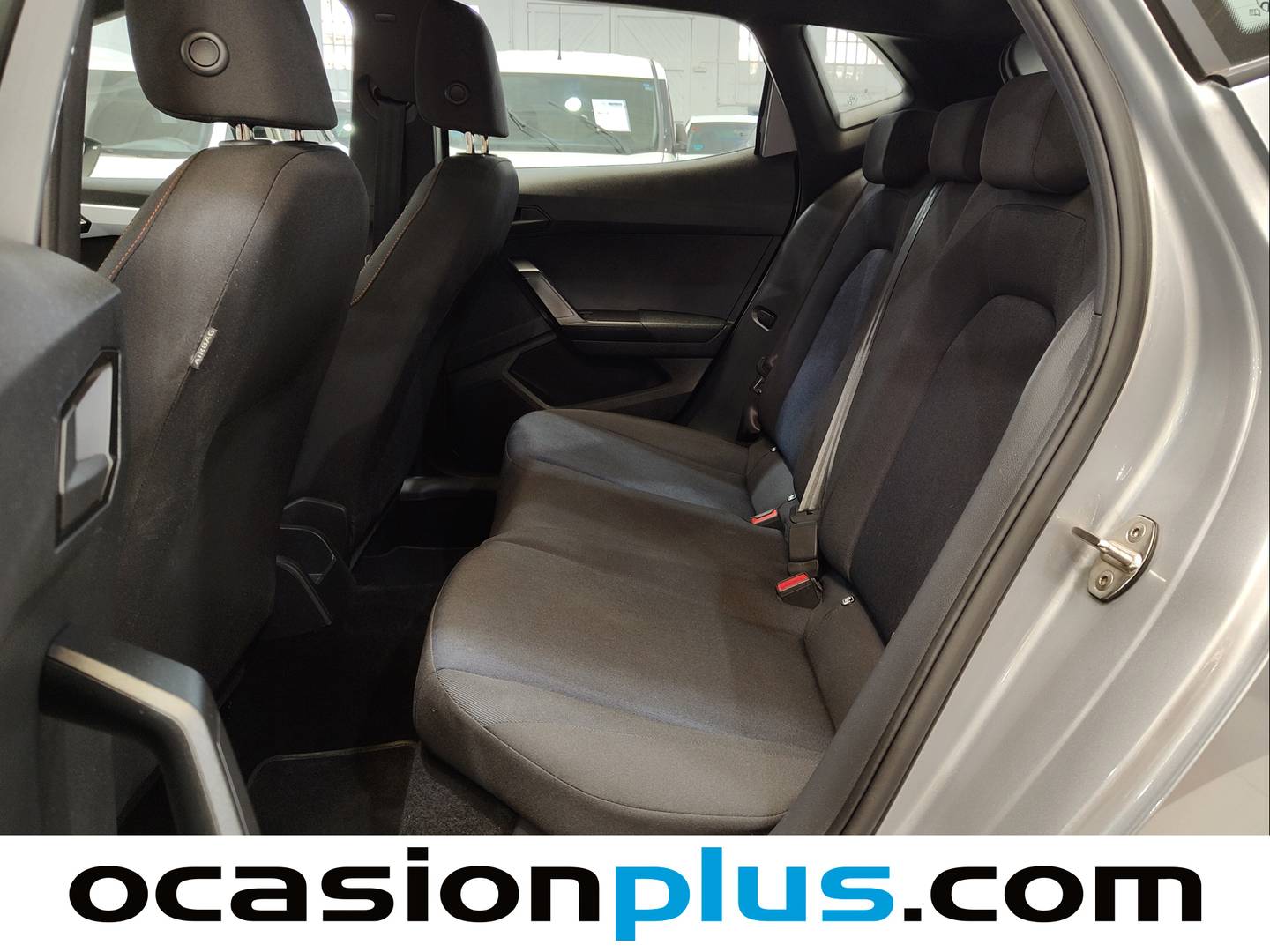 Foto asientos traseros Seat Ibiza Seat Ibiza 1.0 TSI FR (110 CV)