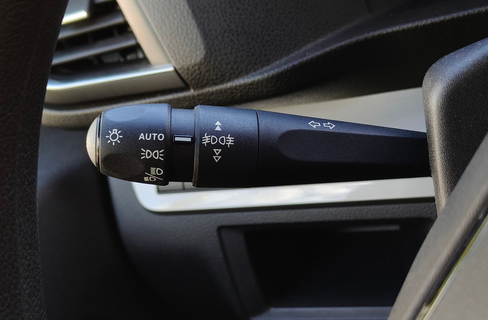 Peugeot Traveller BlueHDi Business Long EAT8 9 plazas - foto 23