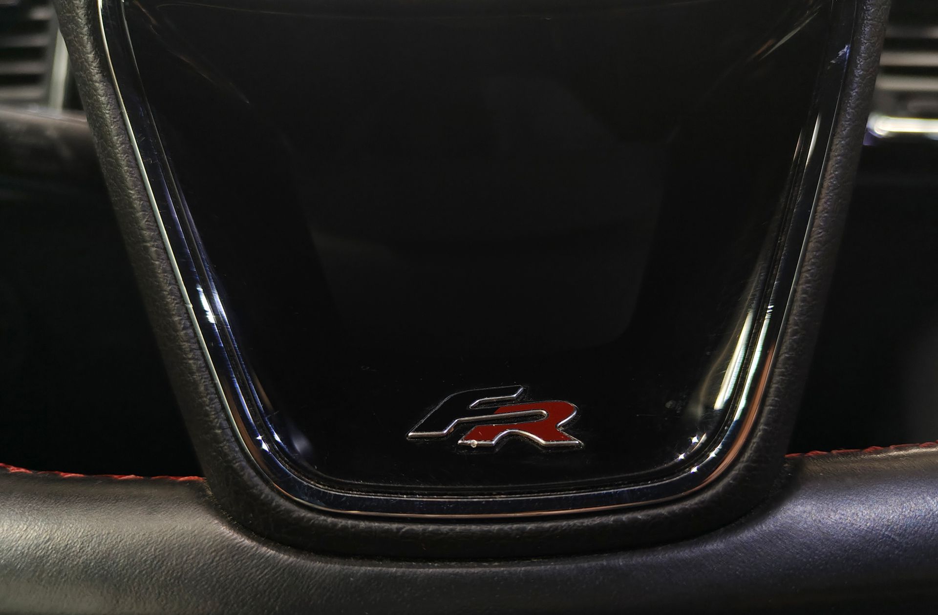SEAT Ateca 2.0 TDI FR - foto 29