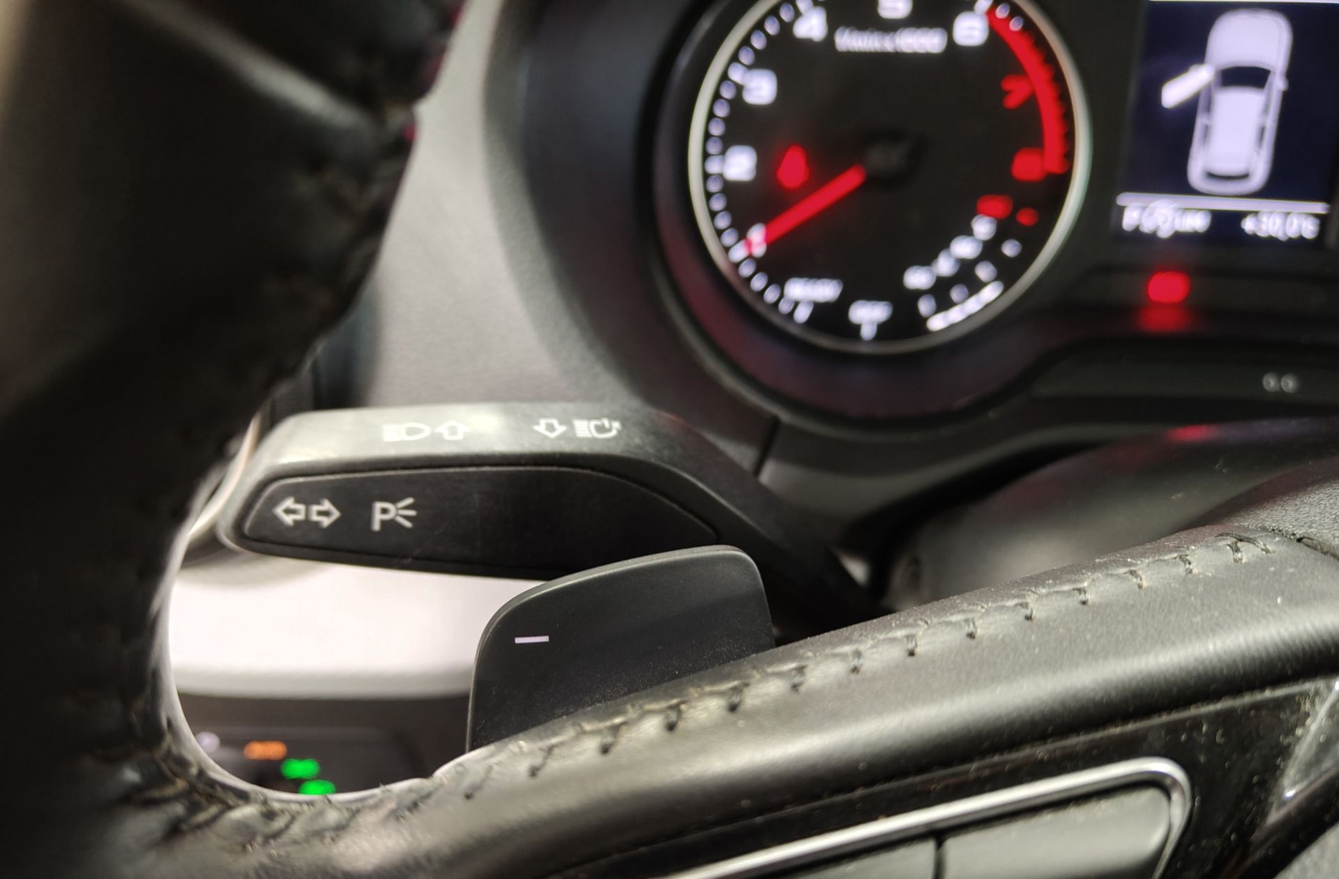 Audi Q2 design 30 TFSI S tronic - foto 25