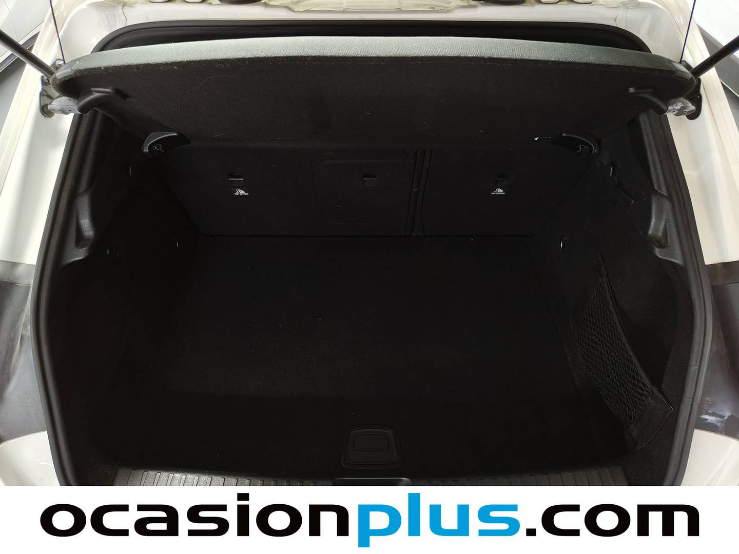 Foto Mercedes GLA Mercedes-Benz GLA GLA 200 d Urban (136 CV)