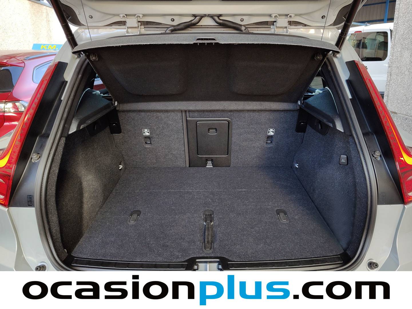 Fotos maletero Volvo XC40 Volvo XC40 B3 G Core Auto (163 CV)