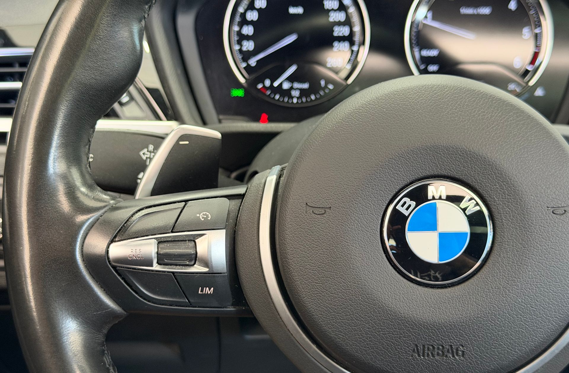 BMW X2 sDrive18d Pack M - foto 31
