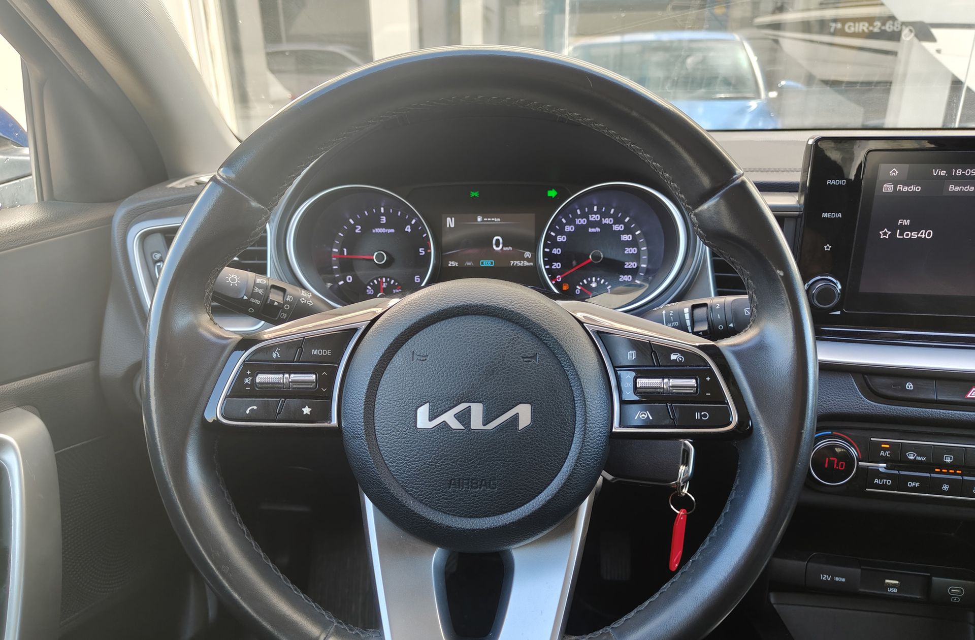 Kia Ceed 1.6 MHEV iMT Drive - foto 21